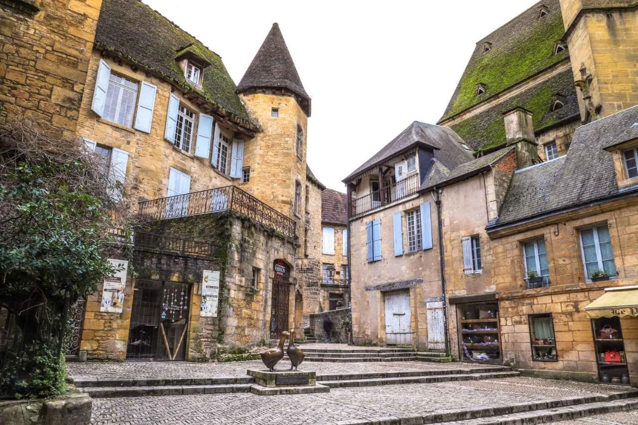 La Venelle Lägenhet Sarlat-la-Canéda Exteriör bild